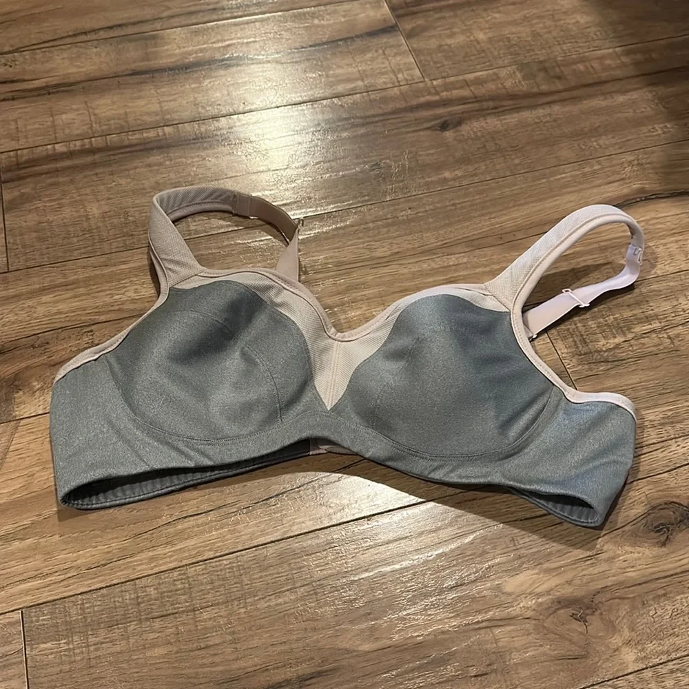 Torrid Active Bra 40c